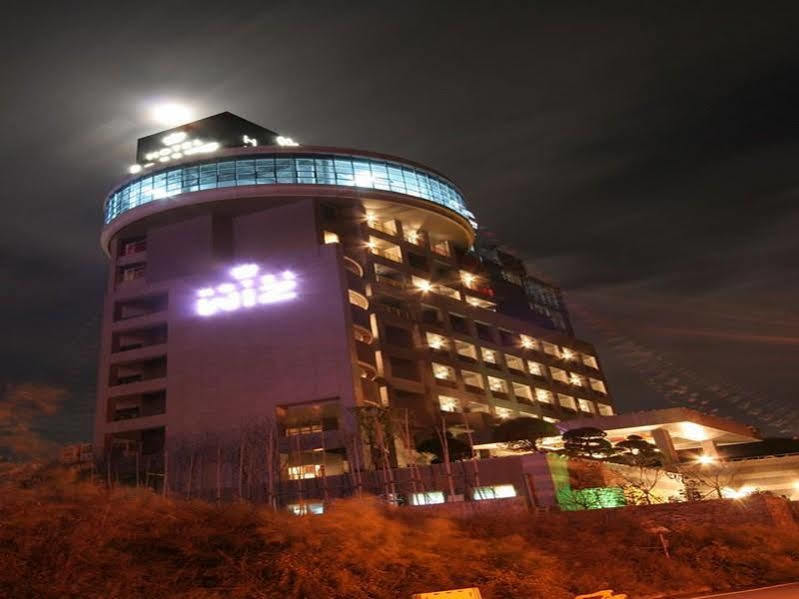 Wiz Hotel 坡州市 外观 照片