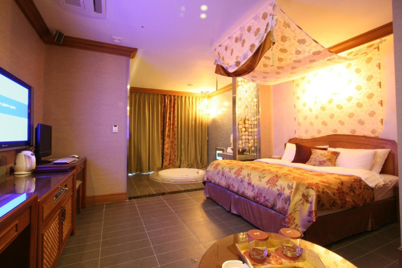 Wiz Hotel 坡州市 外观 照片